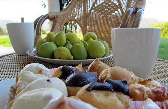 Figs and Cakes on the balcony
